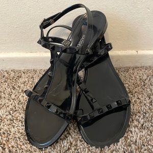 Black sandals
